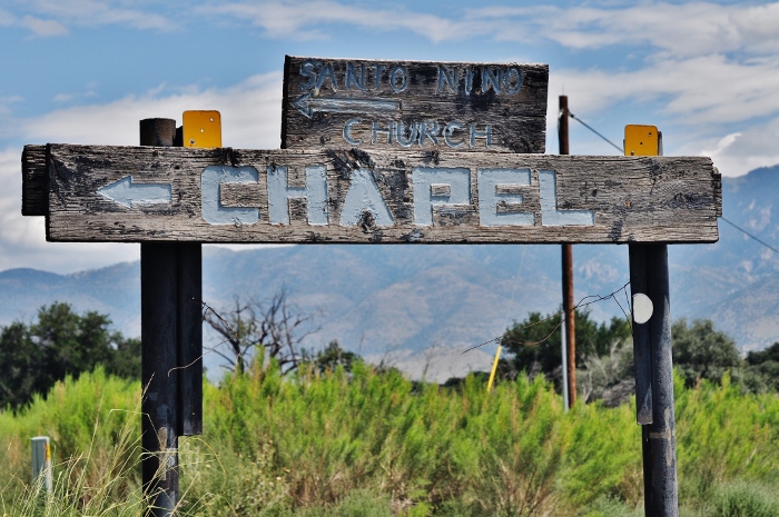 chapel direction sign